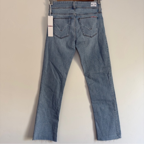 Hudson Ginny straight jeans NWT Size: 25 - Picture 2 of 3